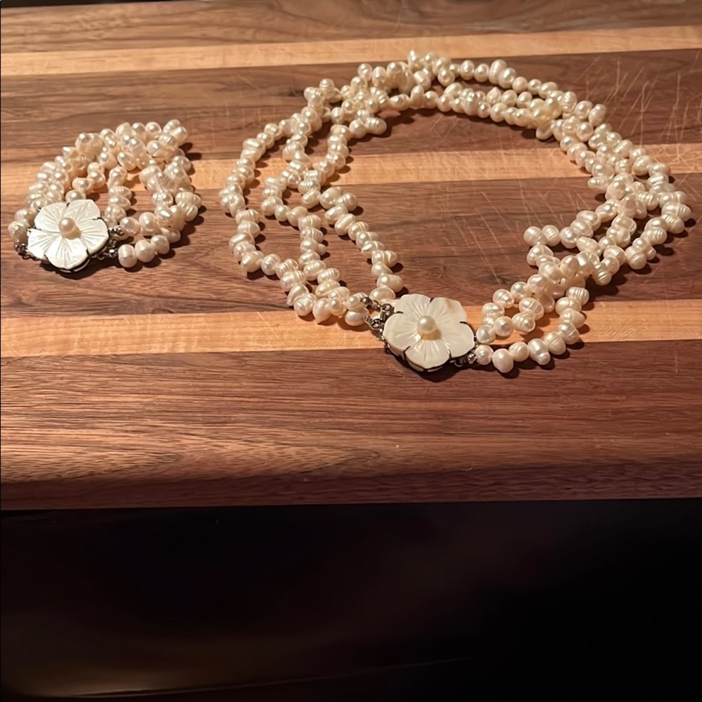 Elegant Pearl Flower Jewelry Set